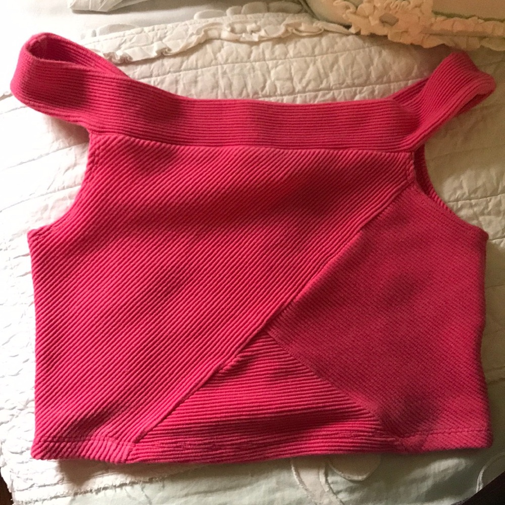 2-Piece GUESS set - Picture 2 of 5